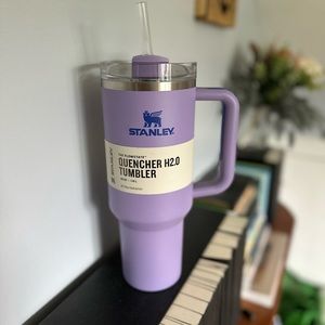 Stanley 40oz Lavender Adventure Quencher Tumbler H2.0
